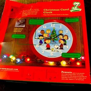 Peanuts Christmas Carol clock